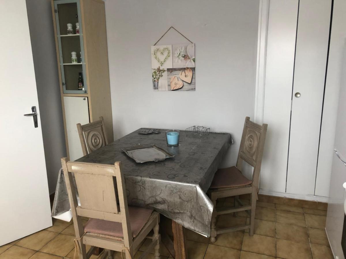 Appartement 110M2 A 2 Km De La Plage De St Georges De Didonne Saint-Georges-de-Didonne Bagian luar foto